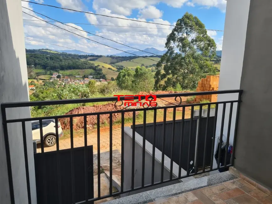 Foto 4 de Casa com 2 quartos à venda, 90m2 em Sao Lourenco - MG