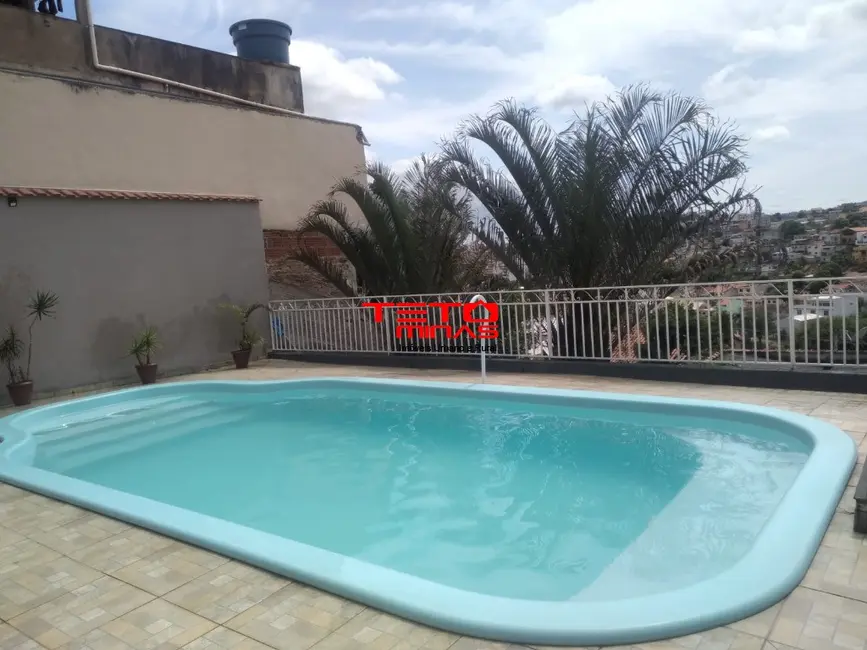 Casa com 3 quartos à venda, 230m2 em Sao Lourenco - MG - imagem 1 Foto 1 de Casa com 3 quartos à venda, 230m2 em Sao Lourenco - MG