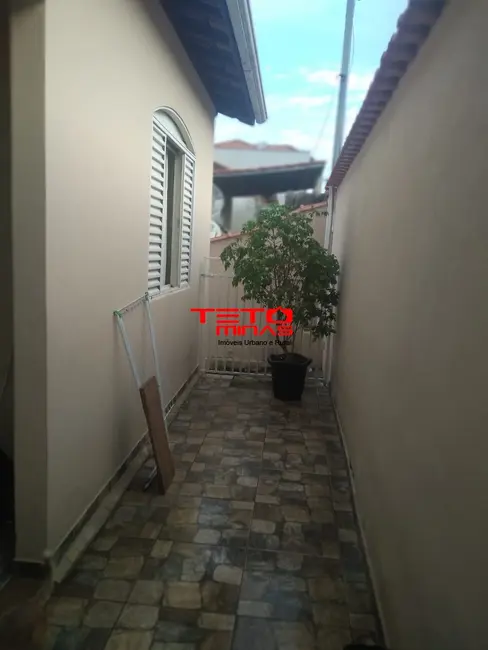 Casa com 3 quartos à venda, 230m2 em Sao Lourenco - MG - imagem 4 Foto 4 de Casa com 3 quartos à venda, 230m2 em Sao Lourenco - MG