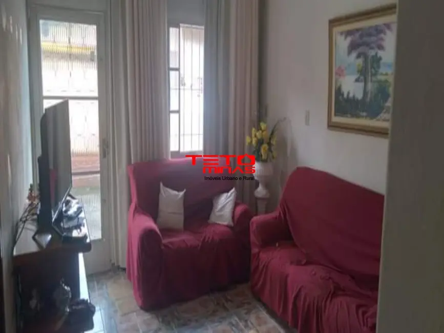 Casa com 3 quartos à venda, 70m2 em Sao Lourenco - MG - imagem 5 Foto 5 de Casa com 3 quartos à venda, 70m2 em Sao Lourenco - MG