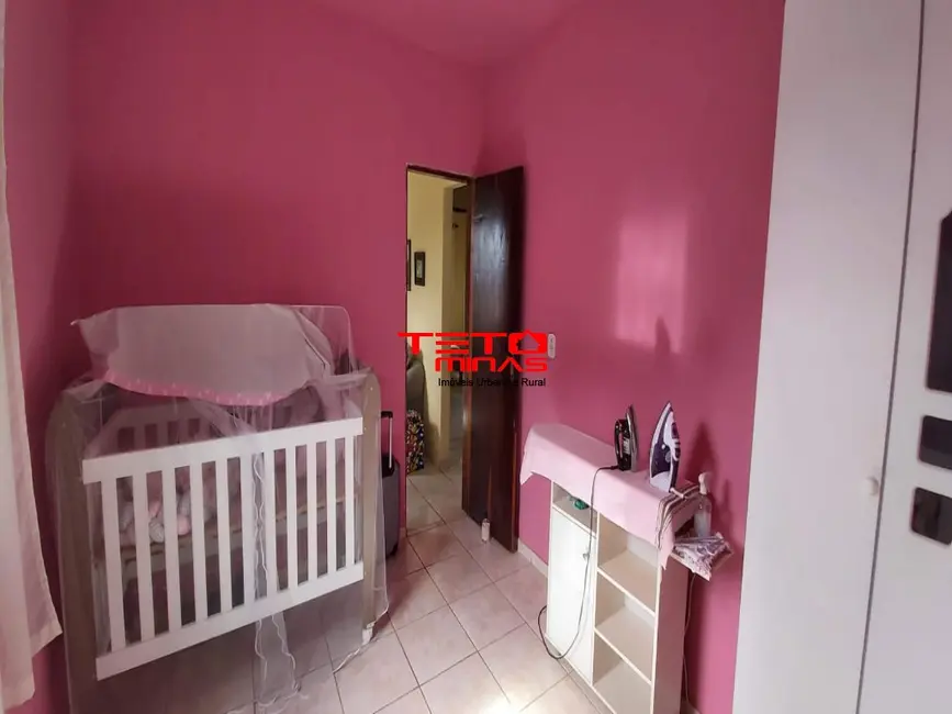 Foto 6 de Casa com 3 quartos à venda, 140m2 em Sao Lourenco - MG