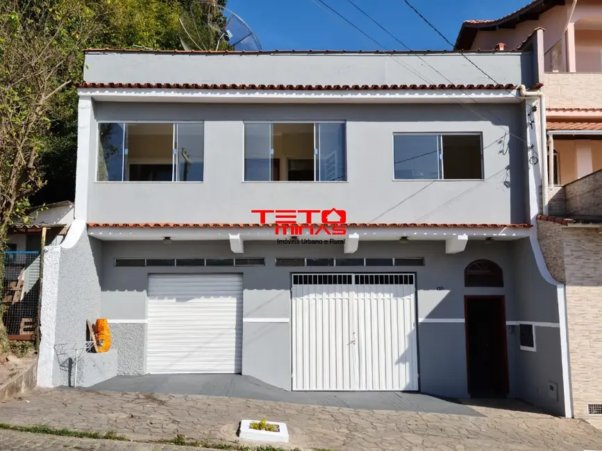 Foto 3 de Casa com 2 quartos à venda, 142m2 em Sao Lourenco - MG