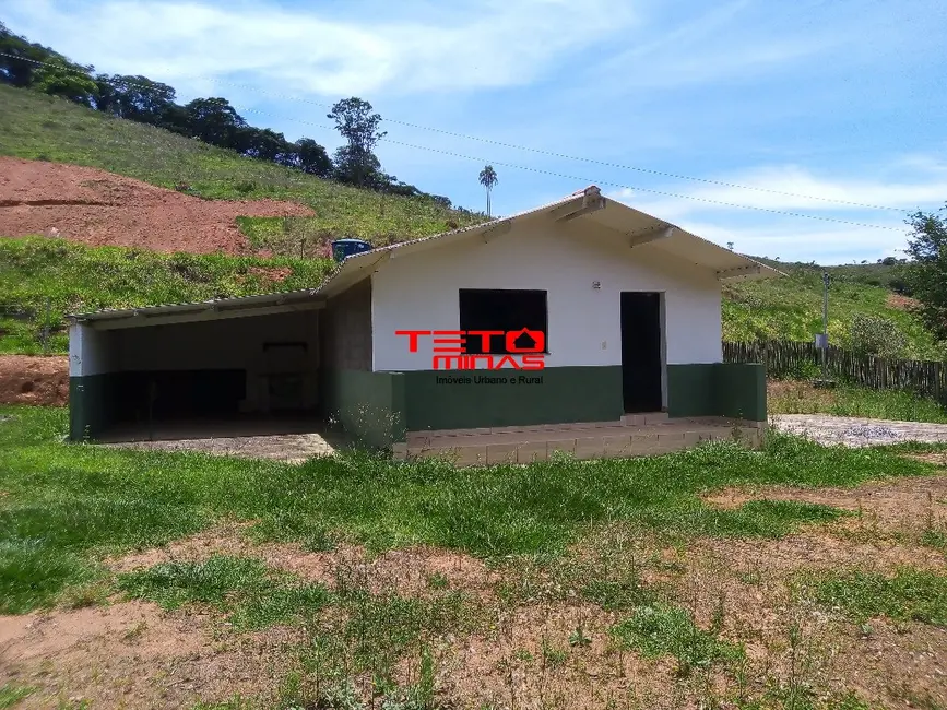 Foto 1 de Chácara com 1 quarto à venda e para alugar, 50m2 em Sao Lourenco - MG