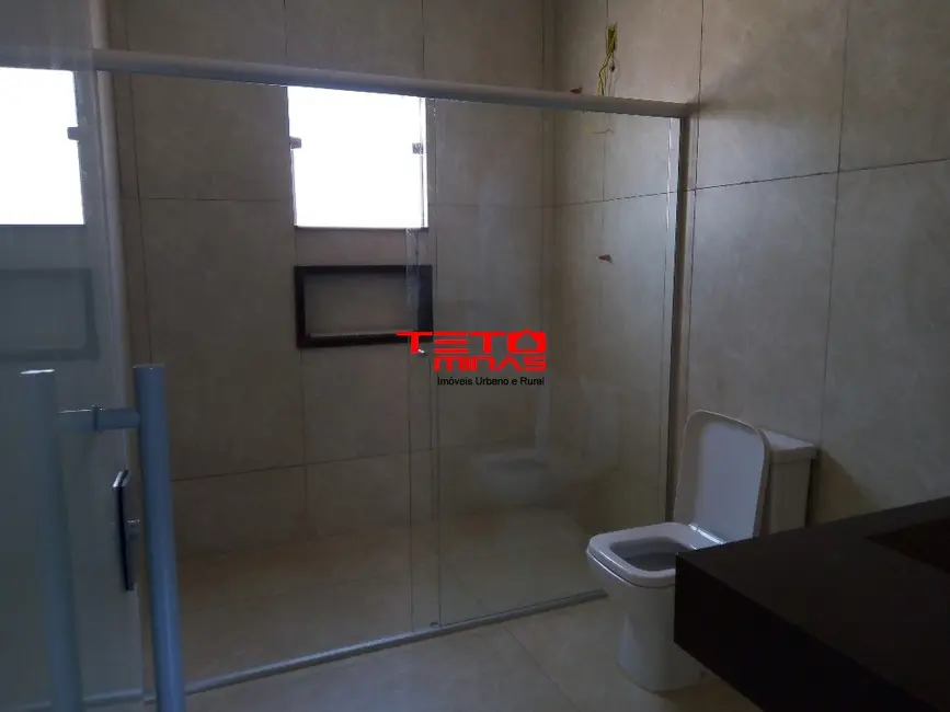 Chácara com 2 quartos à venda, 100m2 em Sao Lourenco - MG - imagem 4 Foto 4 de Chácara com 2 quartos à venda, 100m2 em Sao Lourenco - MG