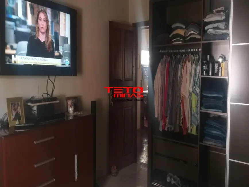 Casa com 3 quartos à venda, 115m2 em Sao Lourenco - MG - imagem 8 Foto 8 de Casa com 3 quartos à venda, 115m2 em Sao Lourenco - MG