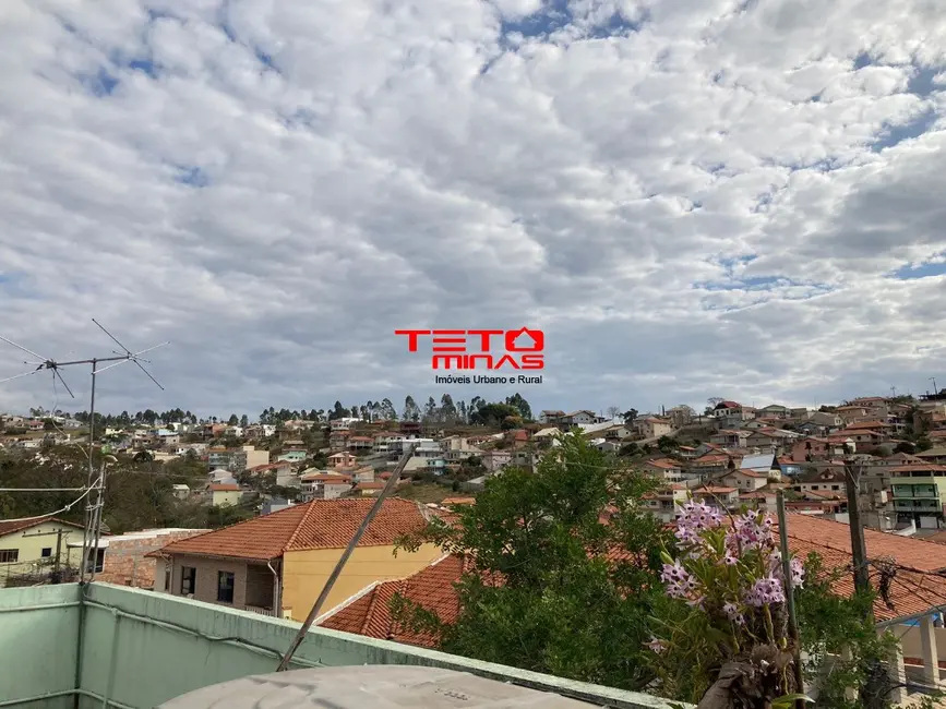 Casa com 3 quartos à venda, 115m2 em Sao Lourenco - MG - imagem 8 Foto 8 de Casa com 3 quartos à venda, 115m2 em Sao Lourenco - MG