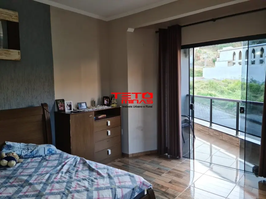 Foto 3 de Casa com 5 quartos à venda, 350m2 em Sao Lourenco - MG