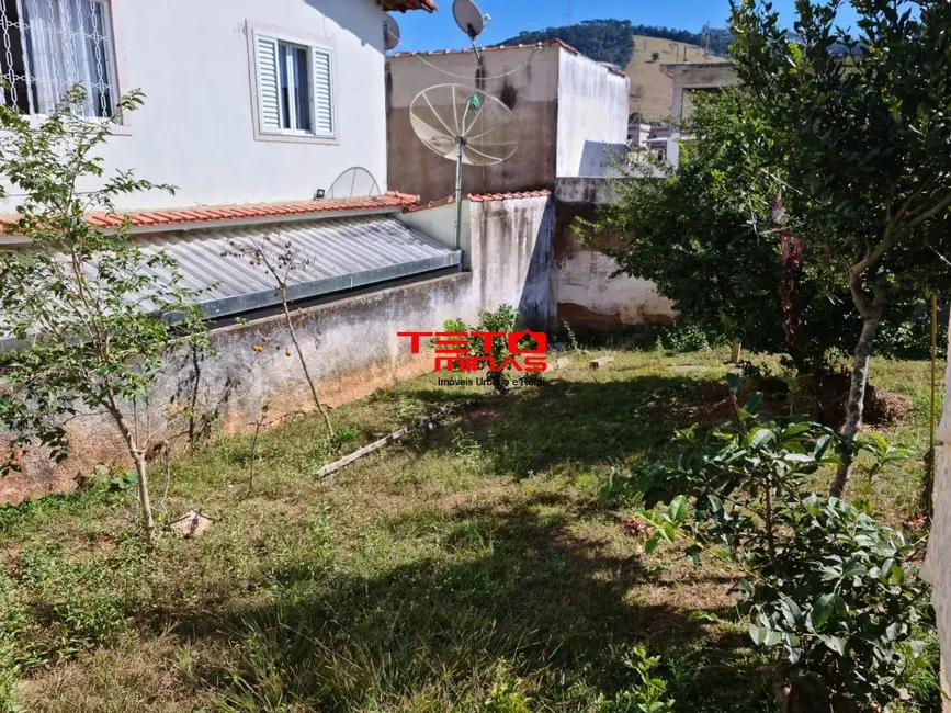 Foto 1 de Terreno / Lote à venda, 200m2 em Sao Lourenco - MG