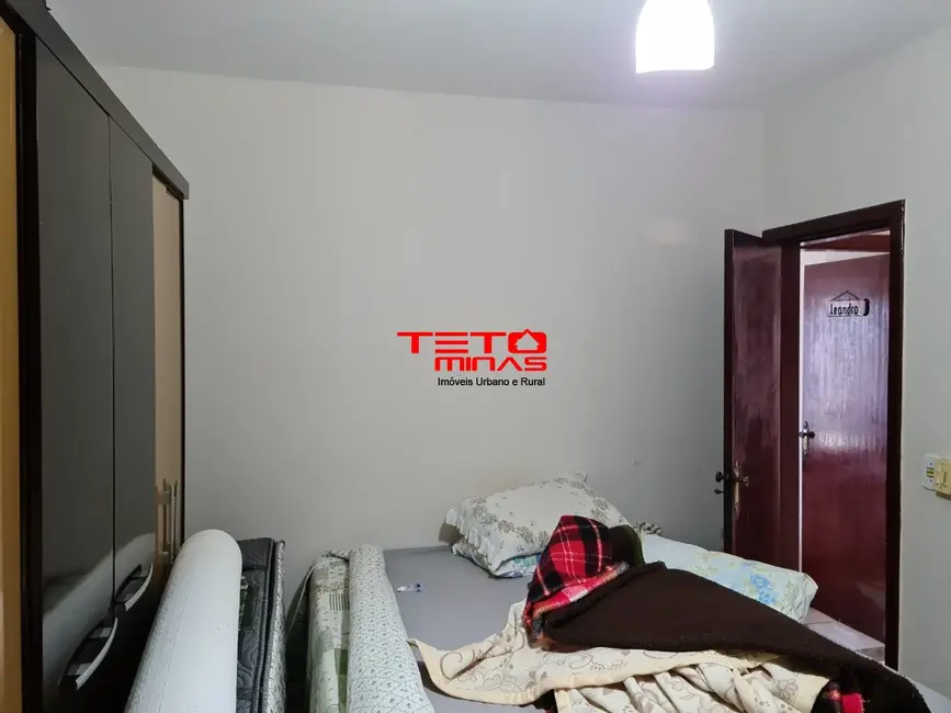 Casa com 3 quartos à venda, 134m2 em Sao Lourenco - MG - imagem 4 Foto 4 de Casa com 3 quartos à venda, 134m2 em Sao Lourenco - MG