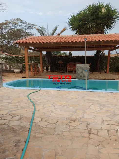 Chácara com 2 quartos à venda, 180m2 em Sao Lourenco - MG - imagem 5 Foto 5 de Chácara com 2 quartos à venda, 180m2 em Sao Lourenco - MG