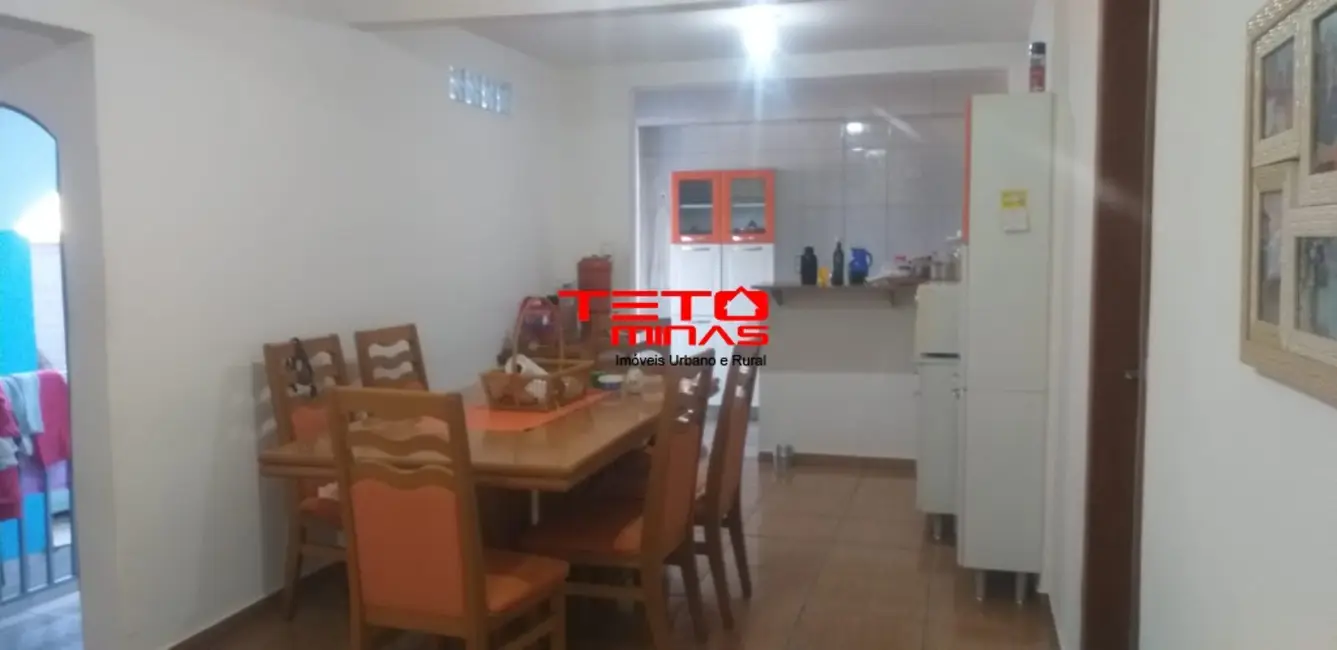 Casa com 3 quartos à venda, 200m2 em Sao Lourenco - MG - imagem 7 Foto 7 de Casa com 3 quartos à venda, 200m2 em Sao Lourenco - MG