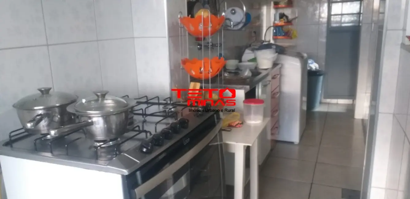 Casa com 3 quartos à venda, 200m2 em Sao Lourenco - MG - imagem 8 Foto 8 de Casa com 3 quartos à venda, 200m2 em Sao Lourenco - MG
