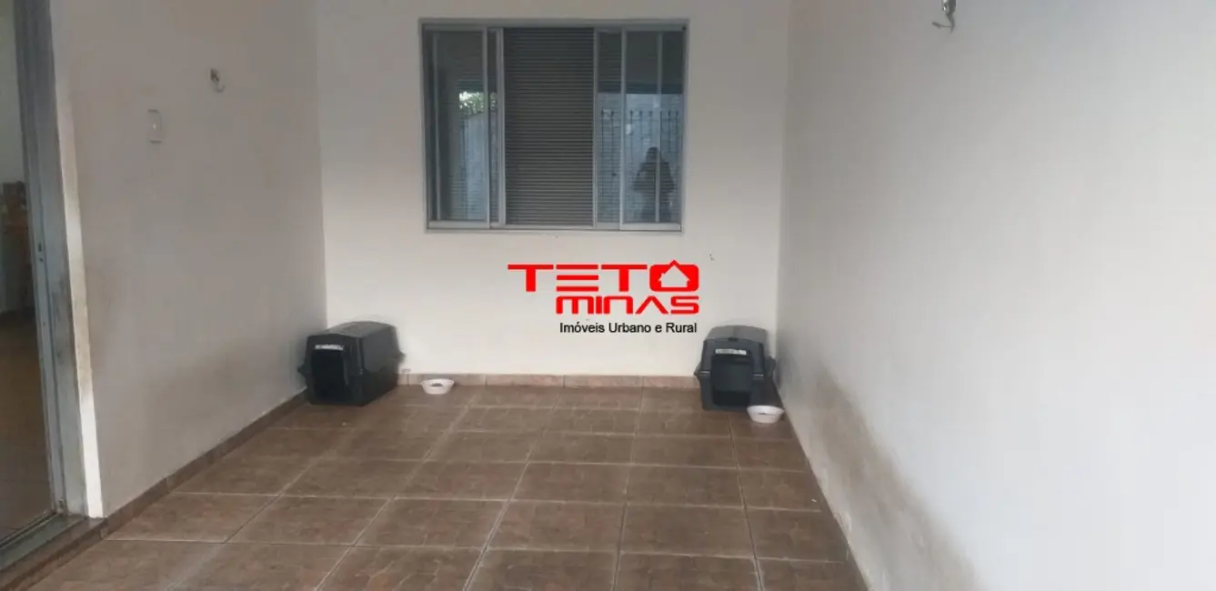 Casa com 3 quartos à venda, 200m2 em Sao Lourenco - MG - imagem 4 Foto 4 de Casa com 3 quartos à venda, 200m2 em Sao Lourenco - MG