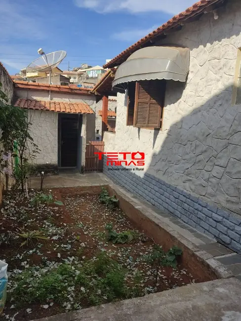 Casa com 3 quartos à venda, 55m2 em Sao Lourenco - MG - imagem 9 Foto 9 de Casa com 3 quartos à venda, 55m2 em Sao Lourenco - MG
