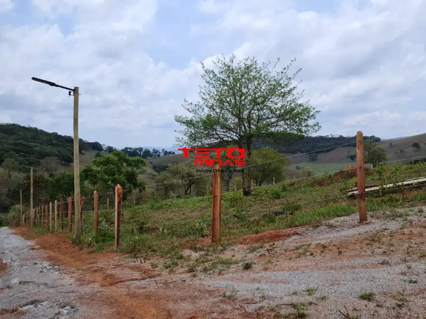 Foto 14 de Chácara à venda em Sao Lourenco - MG