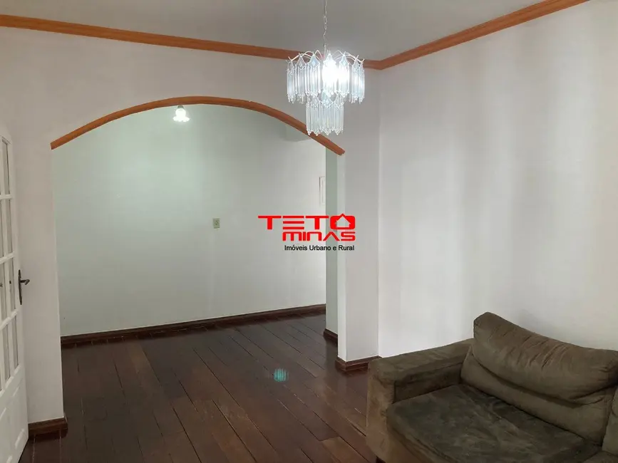 Casa com 4 quartos à venda, 478m2 em Sao Lourenco - MG - imagem 8 Foto 8 de Casa com 4 quartos à venda, 478m2 em Sao Lourenco - MG