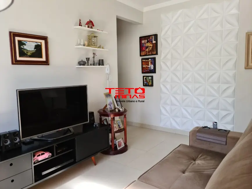 Apartamento com 3 quartos à venda, 86m2 em Centro, Sao Lourenco - MG - imagem 5 Foto 5 de Apartamento com 3 quartos à venda, 86m2 em Centro, Sao Lourenco - MG