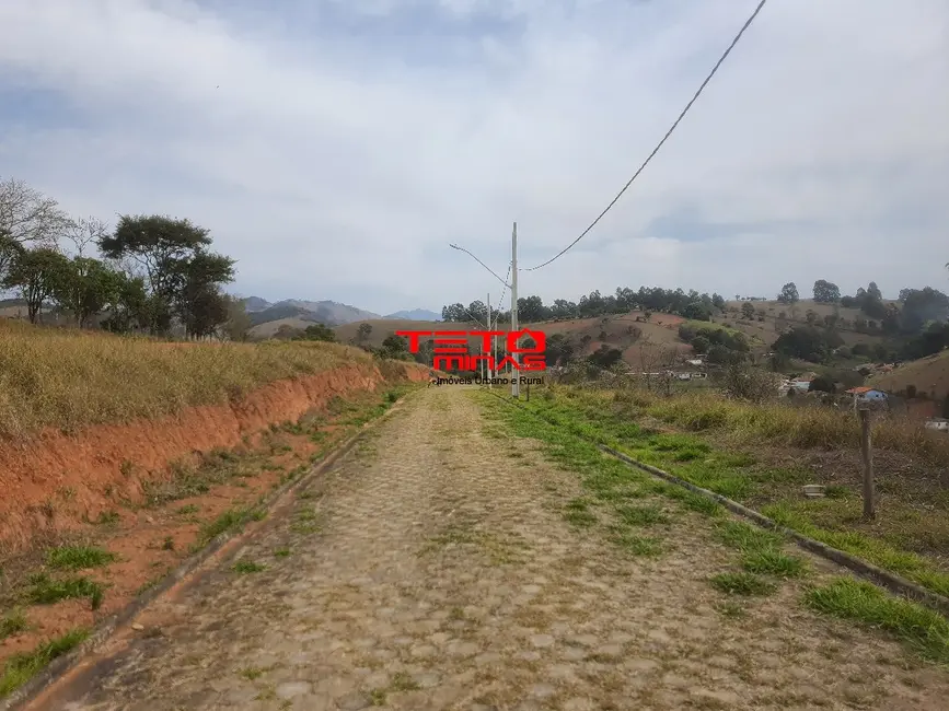 Foto 2 de Terreno / Lote à venda, 260m2 em Soledade De Minas - MG