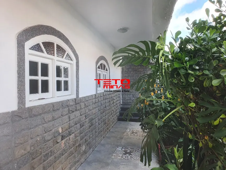 Casa com 3 quartos à venda em Sao Lourenco - MG - imagem 6 Foto 6 de Casa com 3 quartos à venda em Sao Lourenco - MG