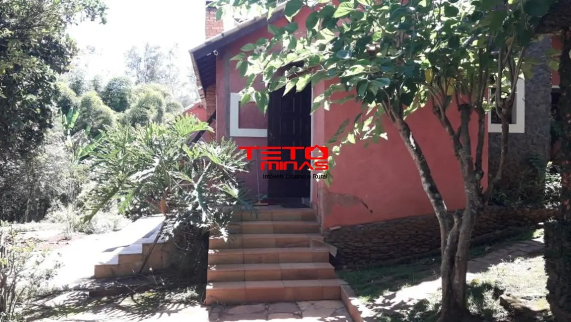 Chácara com 3 quartos à venda, 630m2 em Cambuquira - MG - imagem 5 Foto 5 de Chácara com 3 quartos à venda, 630m2 em Cambuquira - MG