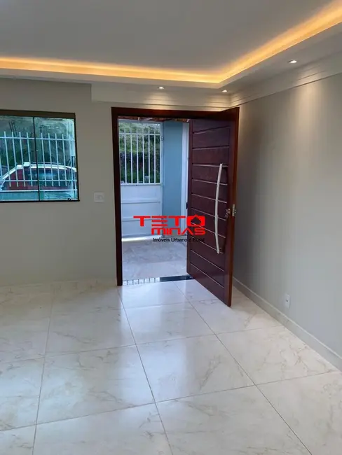 Foto 2 de Casa com 3 quartos à venda, 326m2 em Sao Lourenco - MG