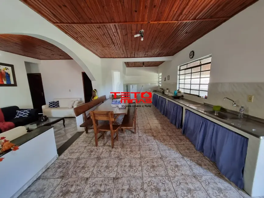 Foto 4 de Apartamento com 3 quartos à venda, 156m2 em Dom Vicoso - MG