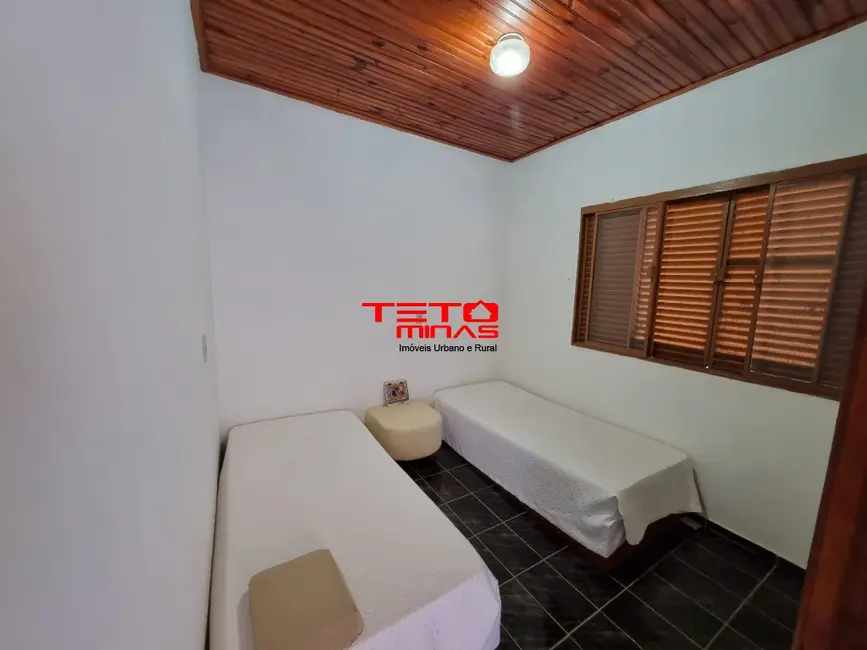 Foto 8 de Apartamento com 3 quartos à venda, 156m2 em Dom Vicoso - MG