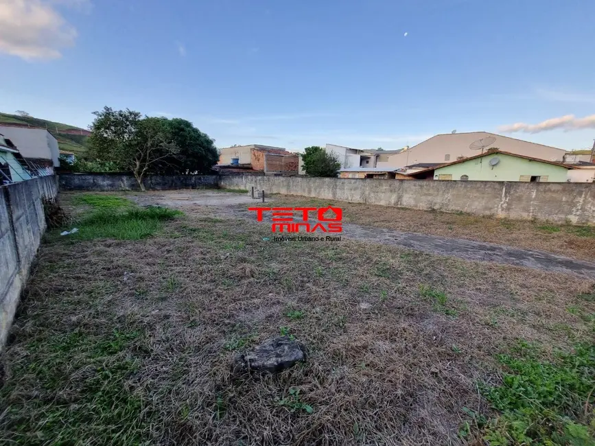 Foto 1 de Terreno / Lote à venda, 400m2 em Sao Lourenco - MG