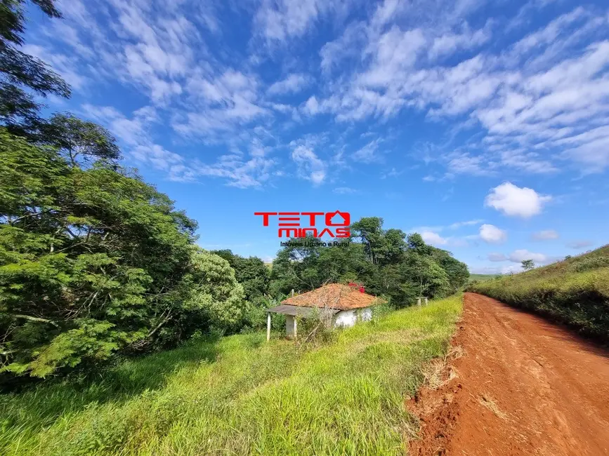 Chácara à venda em Soledade De Minas - MG - imagem 1 Foto 1 de Chácara à venda em Soledade De Minas - MG