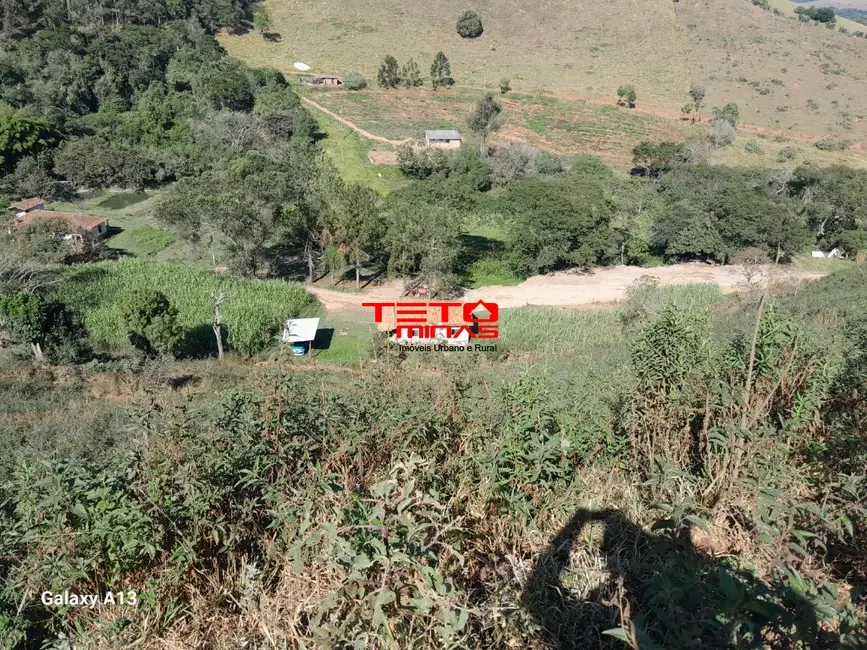 Sítio / Rancho à venda em Pouso Alto - MG - imagem 5 Foto 5 de Sítio / Rancho à venda em Pouso Alto - MG