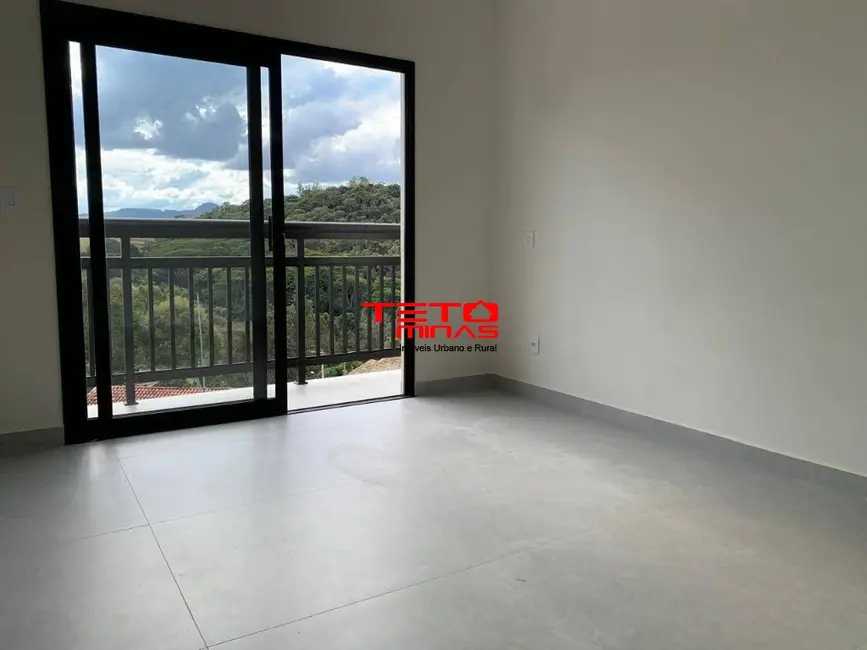 Casa com 3 quartos à venda, 300m2 em Sao Lourenco - MG - imagem 6 Foto 6 de Casa com 3 quartos à venda, 300m2 em Sao Lourenco - MG