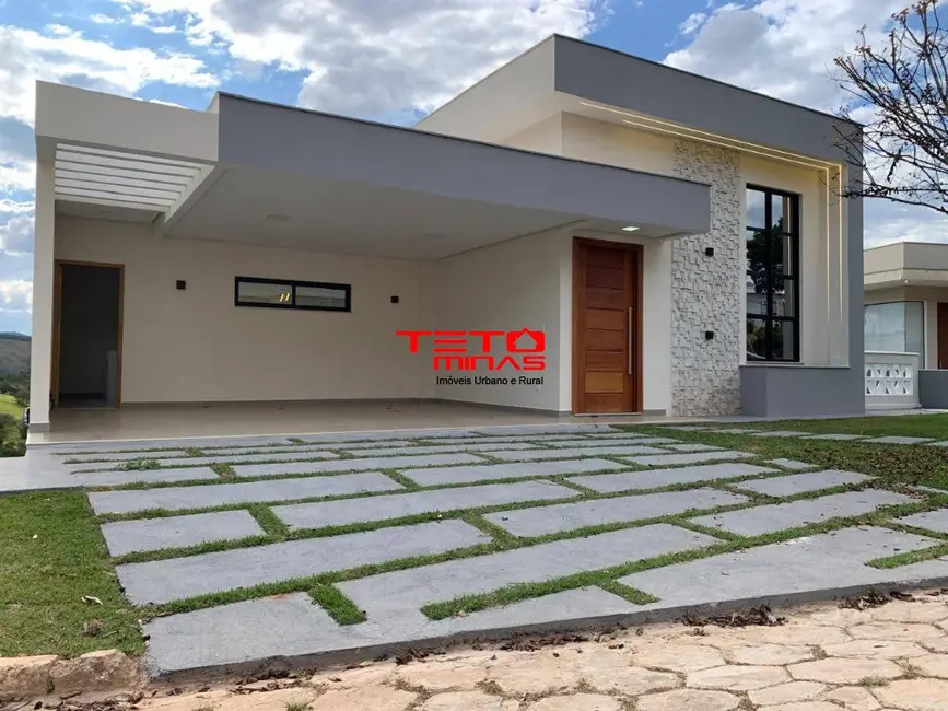Casa com 3 quartos à venda, 300m2 em Sao Lourenco - MG - imagem 2 Foto 2 de Casa com 3 quartos à venda, 300m2 em Sao Lourenco - MG