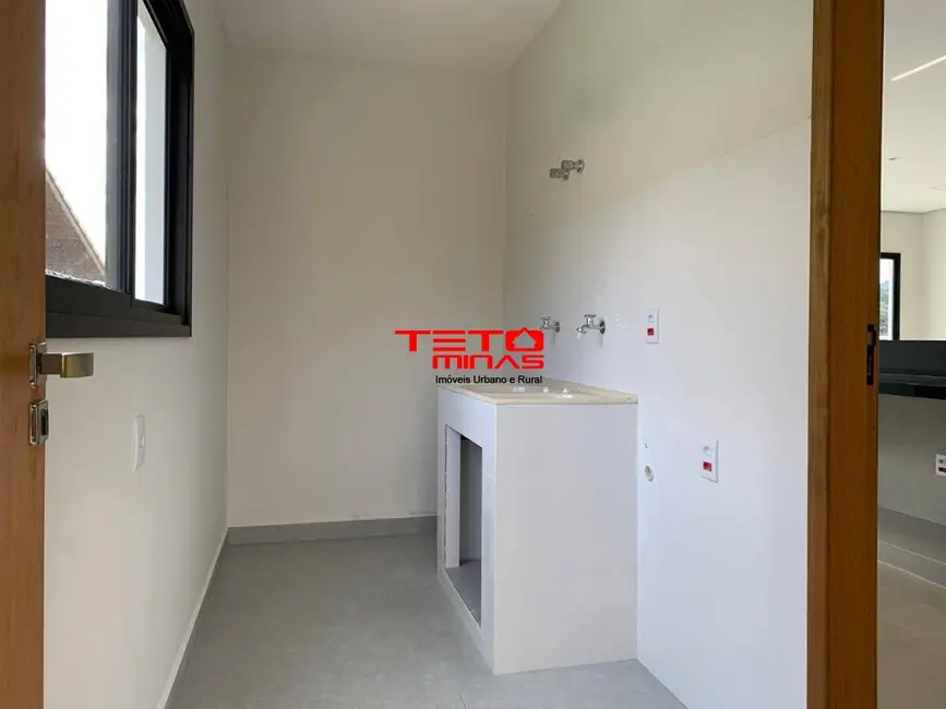 Casa com 3 quartos à venda, 300m2 em Sao Lourenco - MG - imagem 7 Foto 7 de Casa com 3 quartos à venda, 300m2 em Sao Lourenco - MG
