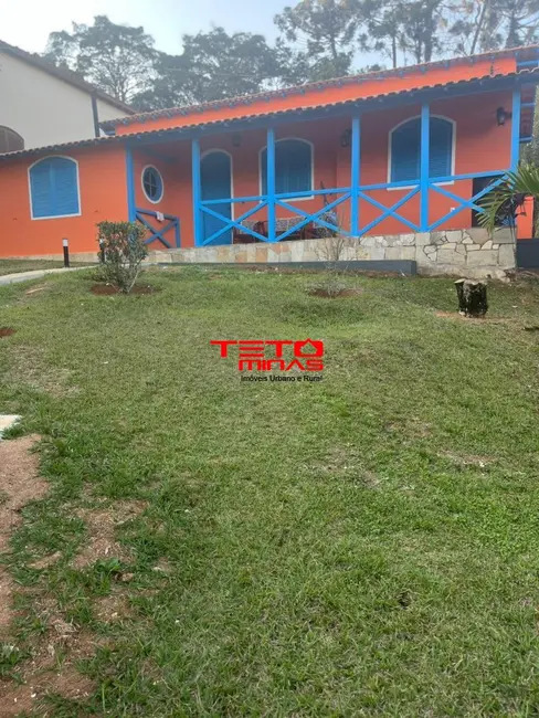 Foto 1 de Casa com 4 quartos à venda, 110m2 em Sao Lourenco - MG