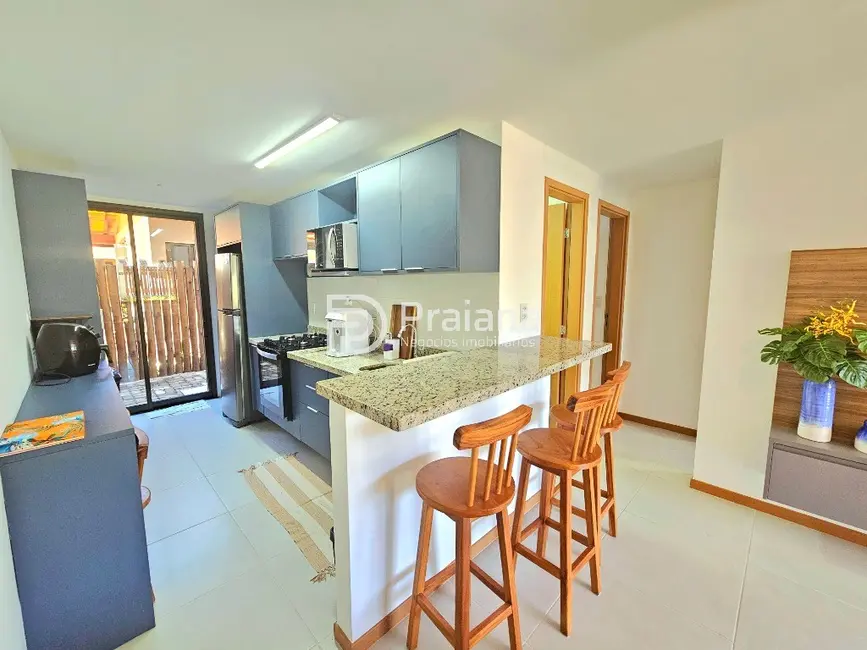 Foto 3 de Apartamento com 2 quartos à venda, 65m2 em Camacari - BA