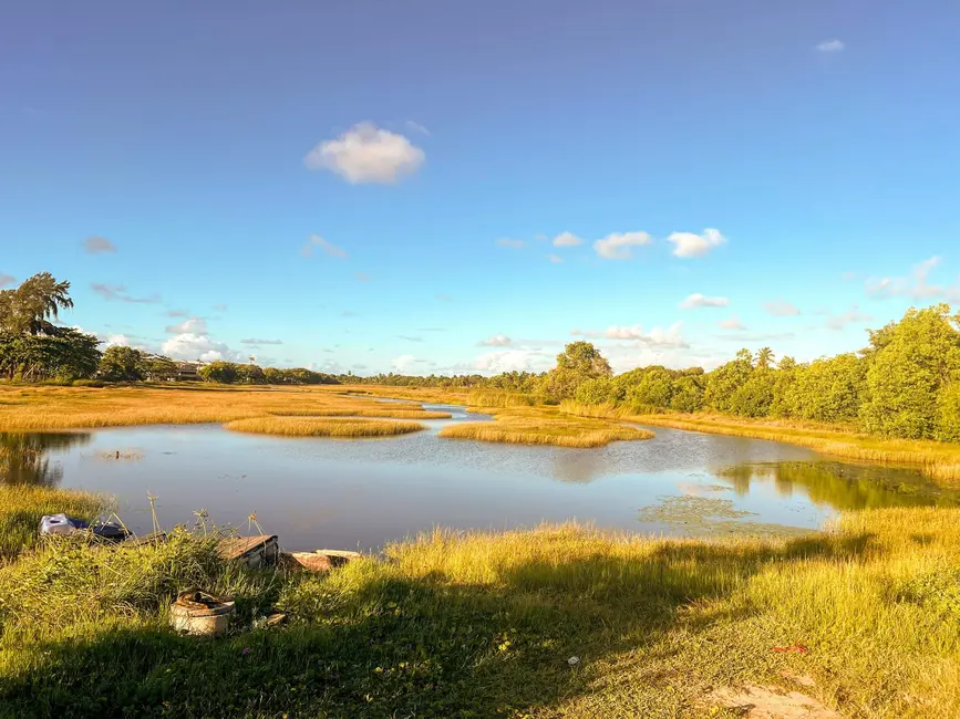 Foto 5 de Terreno / Lote à venda, 1470m2 em Camacari - BA