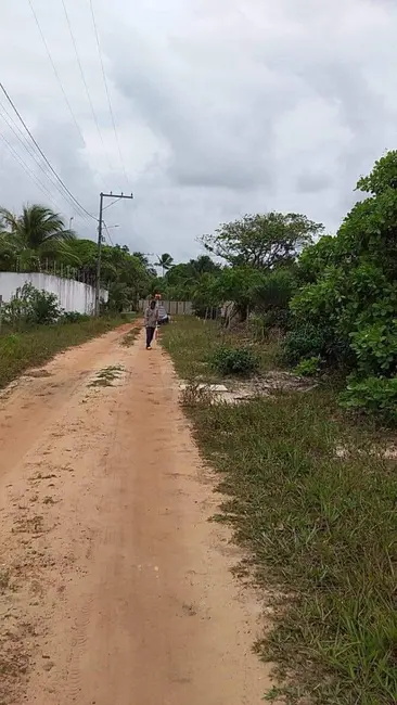 Foto 3 de Terreno / Lote à venda, 900m2 em Camacari - BA