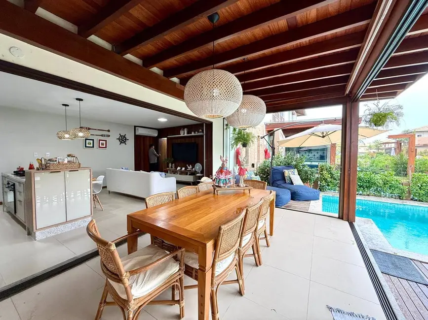 Foto 1 de Apartamento com 3 quartos à venda, 1632m2 em Mata De Sao Joao - BA