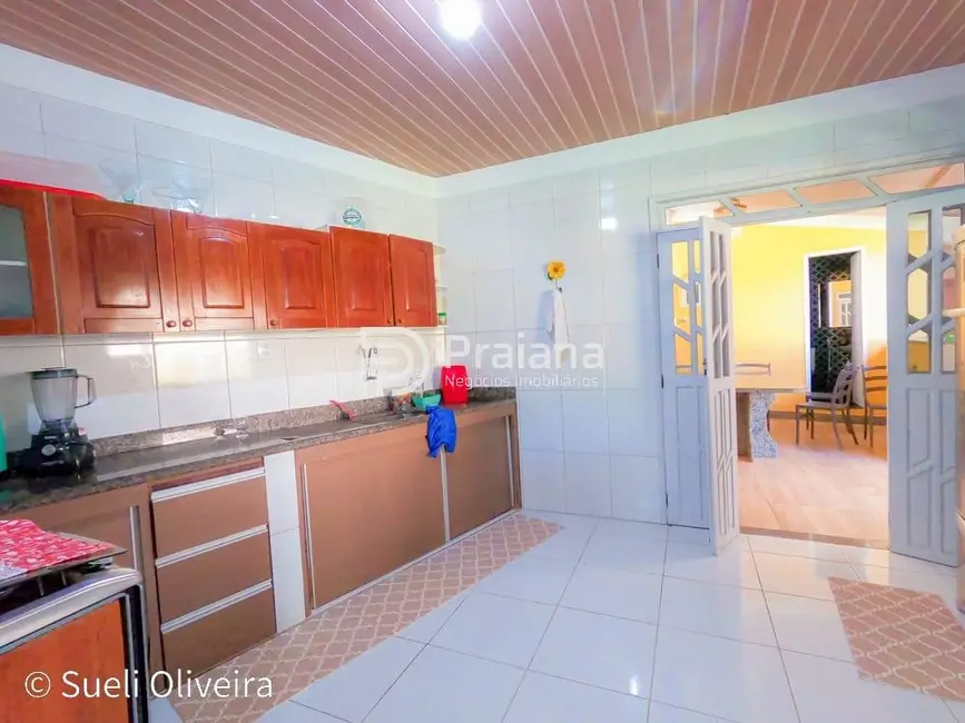 Casa com 5 quartos para alugar, 290m2 em Camacari - BA - imagem 2 Foto 2 de Casa com 5 quartos para alugar, 290m2 em Camacari - BA