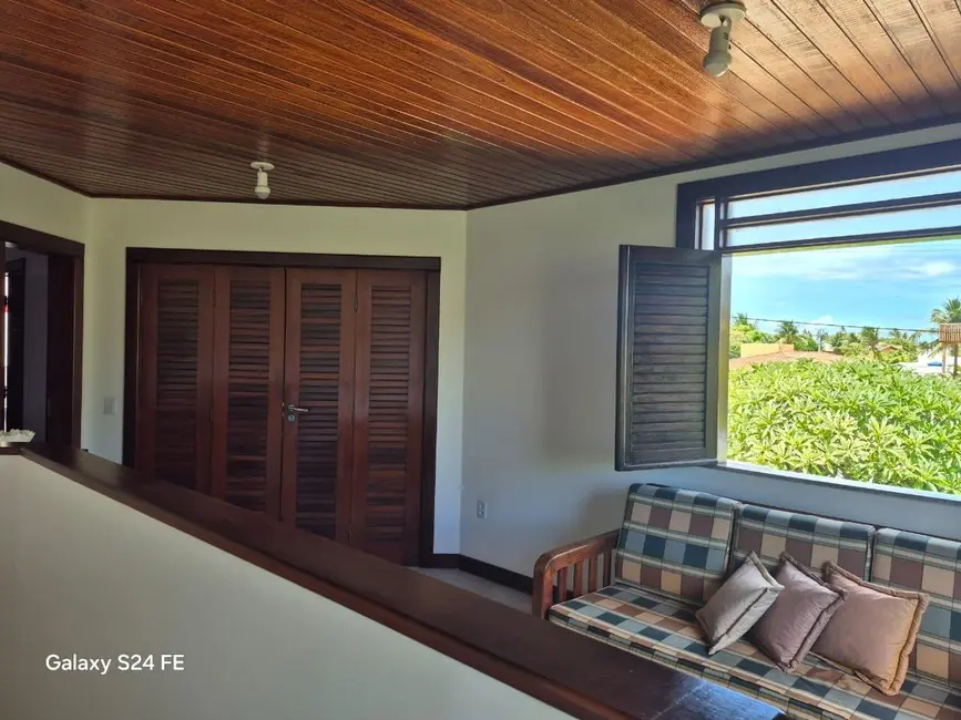 Foto 2 de Casa de Condomínio com 5 quartos à venda, 226m2 em Camacari - BA