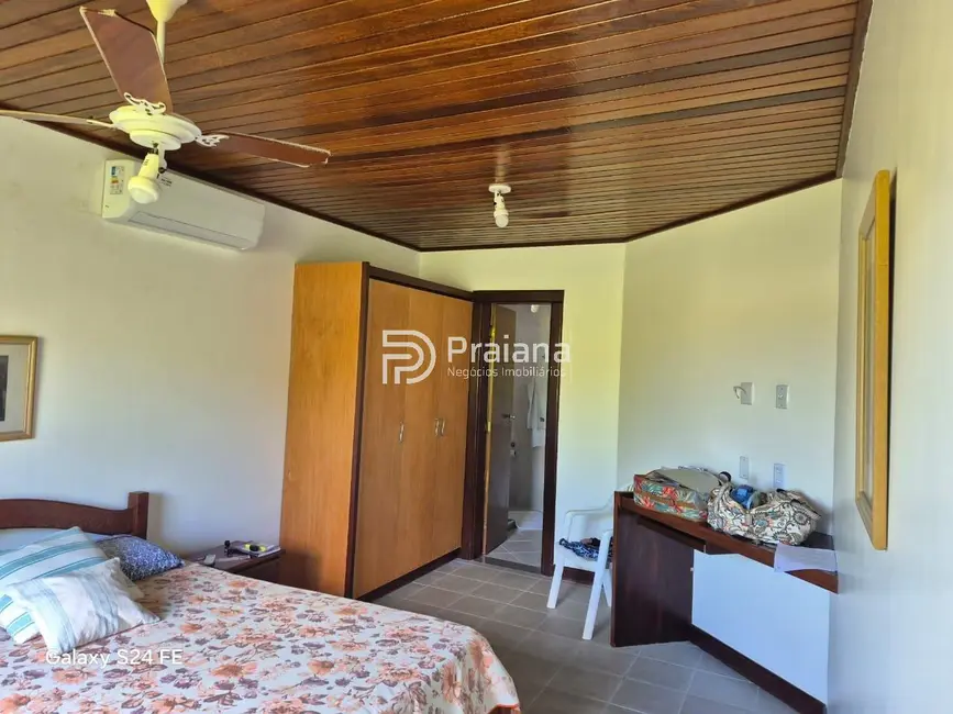 Foto 3 de Casa de Condomínio com 5 quartos à venda, 226m2 em Camacari - BA