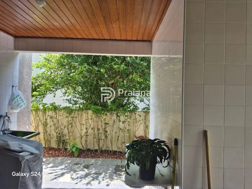 Foto 6 de Casa de Condomínio com 5 quartos à venda, 226m2 em Camacari - BA