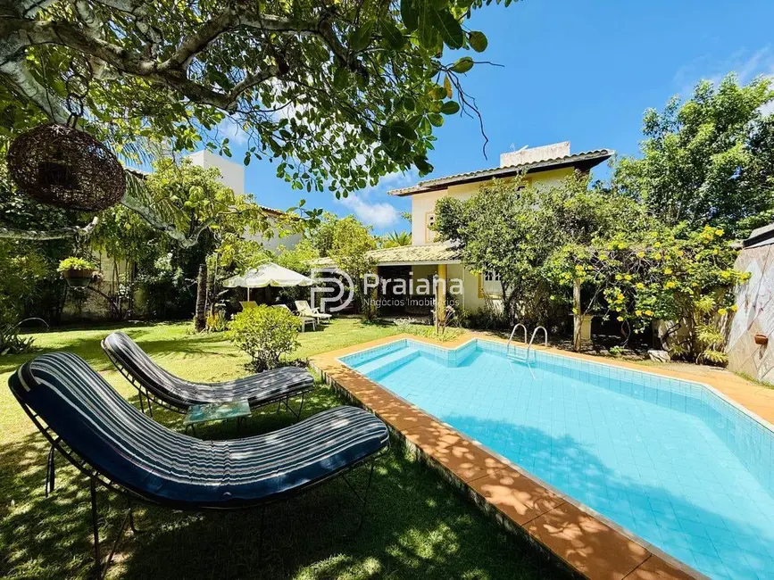 Foto 2 de Casa de Condomínio com 5 quartos à venda, 186m2 em Camacari - BA