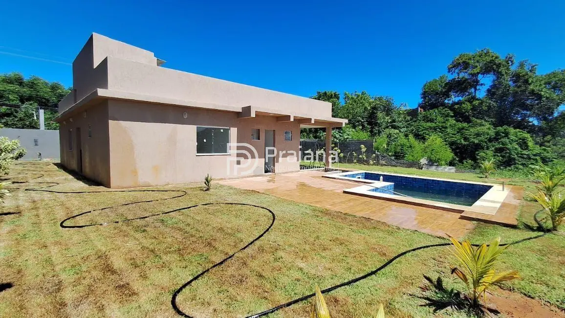 Foto 2 de Casa com 3 quartos à venda, 300m2 em Camacari - BA