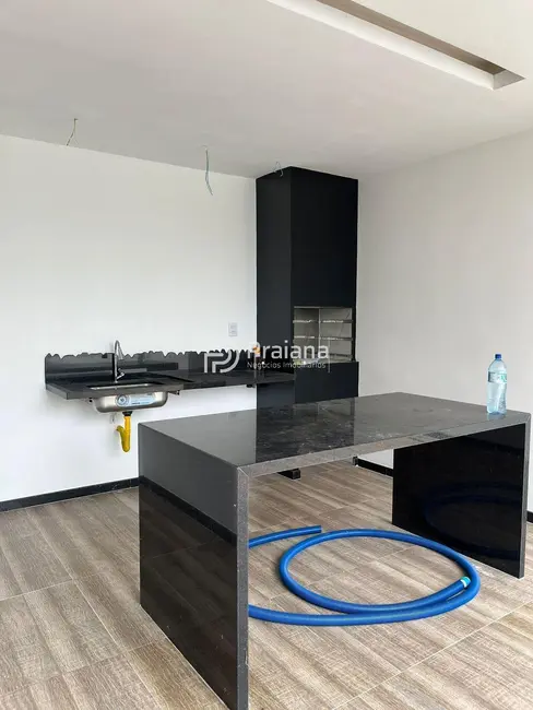 Casa com 4 quartos à venda, 250m2 em Camacari - BA - imagem 6 Foto 6 de Casa com 4 quartos à venda, 250m2 em Camacari - BA