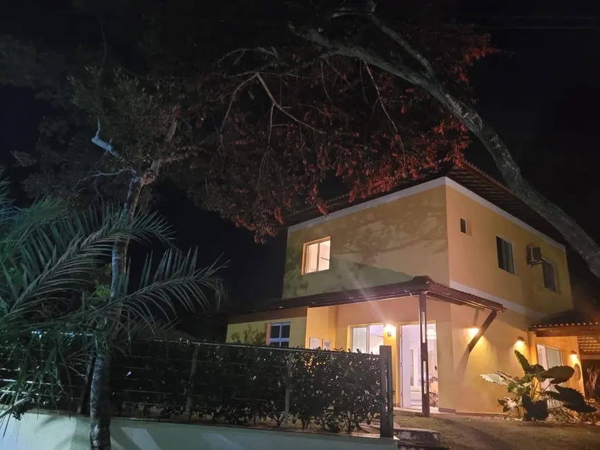 Foto 1 de Casa de Condomínio com 3 quartos à venda, 200m2 em Mata De Sao Joao - BA