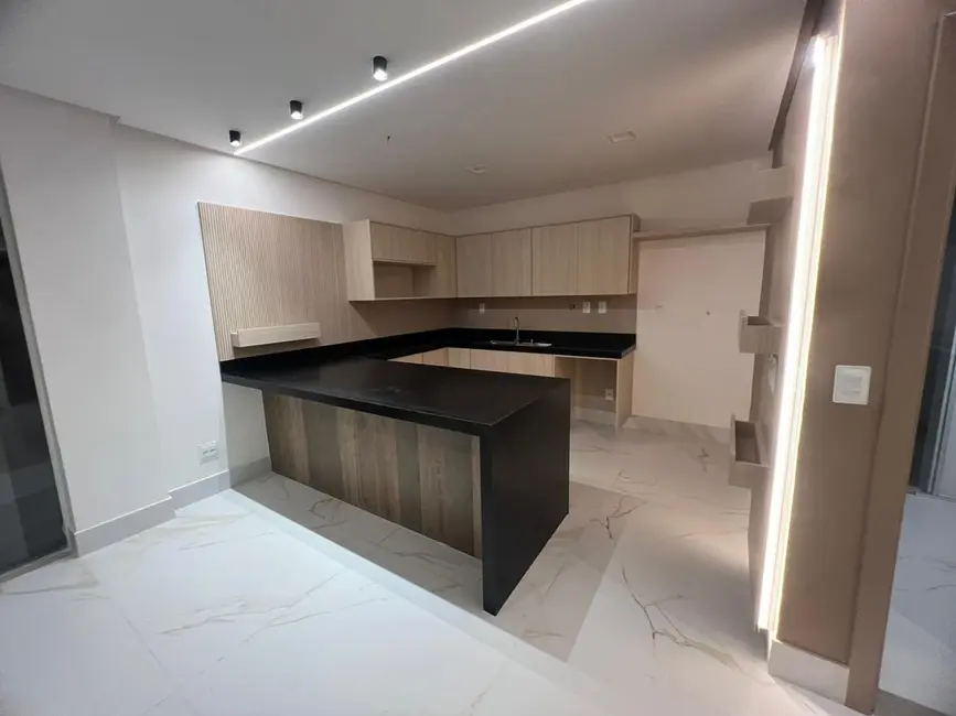 Foto 4 de Casa de Condomínio com 6 quartos à venda, 328m2 em Camacari - BA