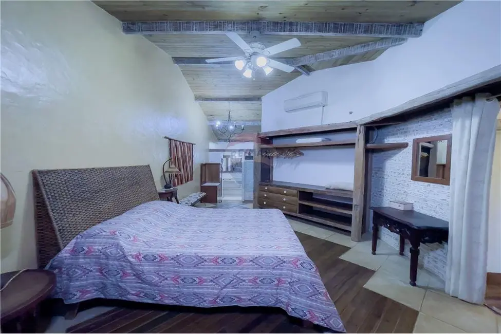 Casa com 7 quartos à venda, 400m2 em Mata De Sao Joao - BA - imagem 7 Foto 7 de Casa com 7 quartos à venda, 400m2 em Mata De Sao Joao - BA