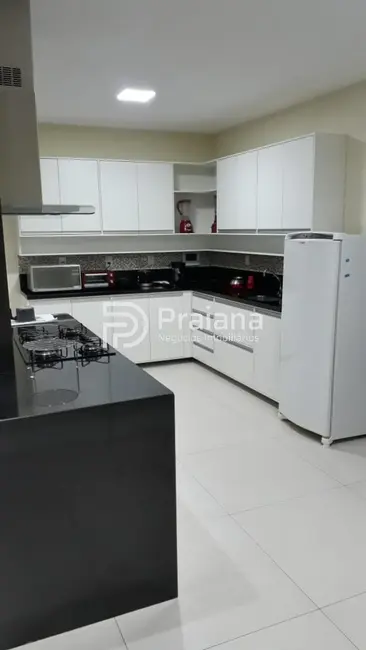 Foto 6 de Casa com 8 quartos à venda, 380m2 em Camacari - BA