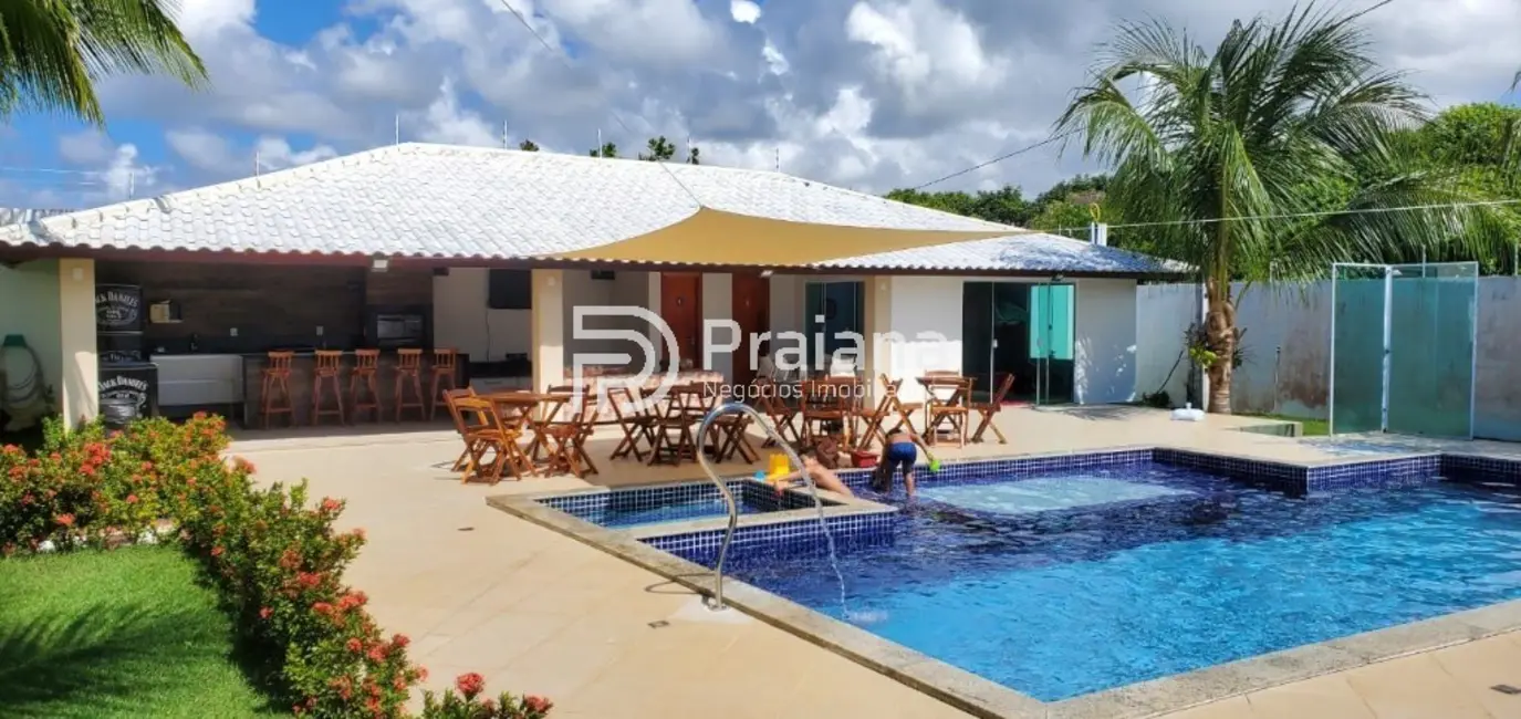 Foto 3 de Casa com 8 quartos à venda, 380m2 em Camacari - BA